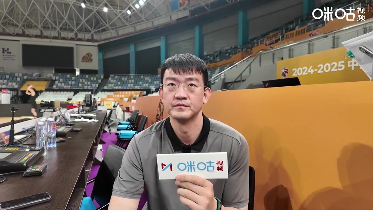 王博：孙铭徽今晚有出场时间限制 战青岛以防守为主